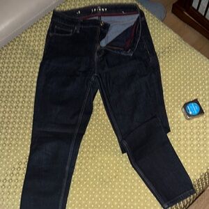 White House, Black market crop jeans